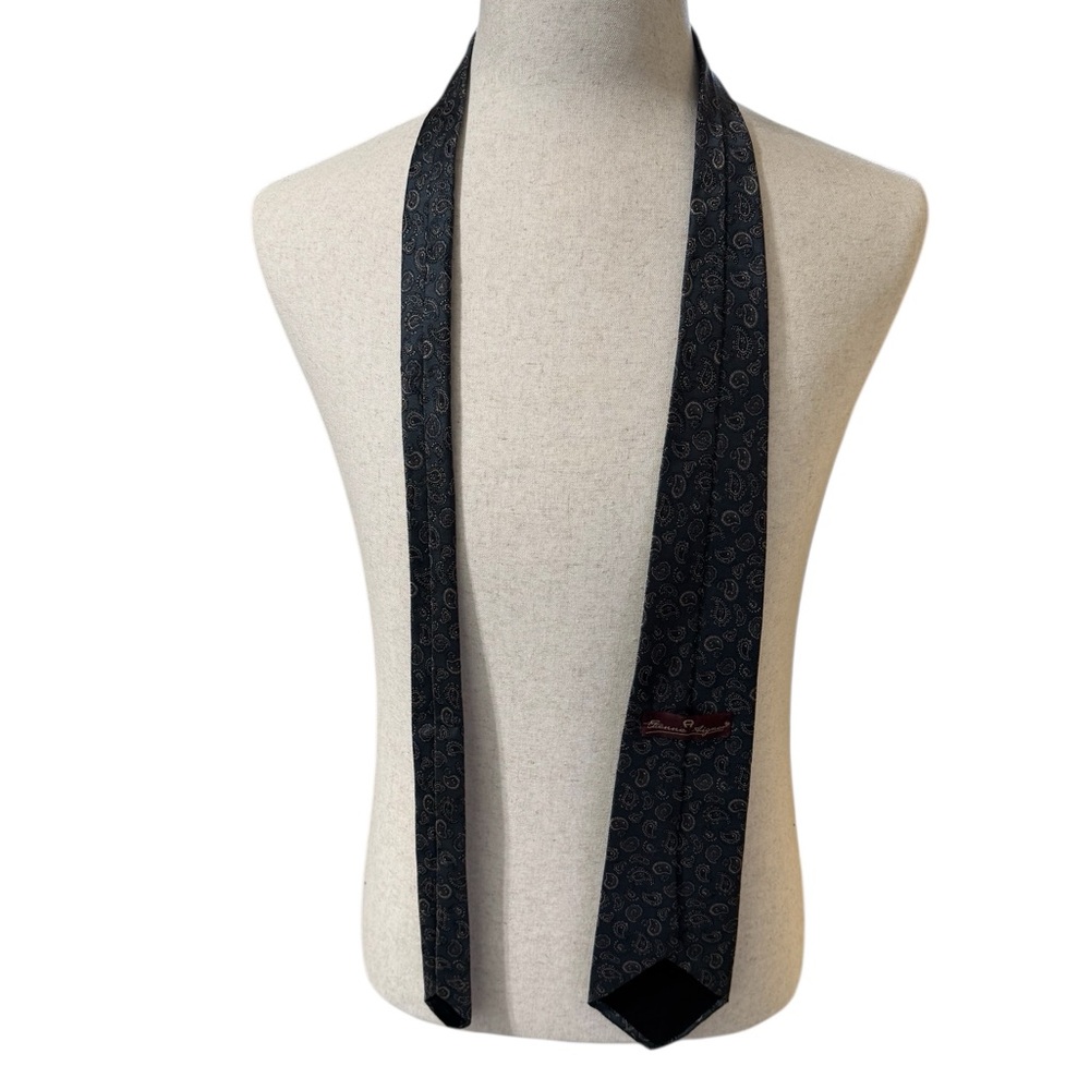 Etienne Aigner‎ Tie